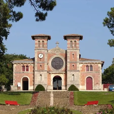 Moulleau Jolie Maison De Avec 3 Et Patio בית נופש